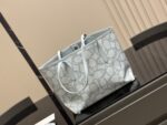 Coach City Series Classic Logo Tote Bag Massively Popular Versatile And Easy To Style - Image 8