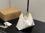 Coach Laurel Series Hobo Shoulder Bag Dual Straps For Versatile Carrying Zipped Side Pocket Included - Image 8