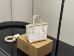 Coach Mini Tote Adorable Little Tote Shopping Bag - Image 7