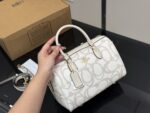 Coach Boston Pillow Bag Classic Light Luxury Entry-Level High Cost-Performance - Image 2