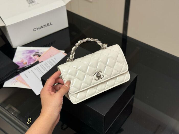 Chanel 25Ss Handle Accordion Bag Woc 25Ss Latest Release - Image 12