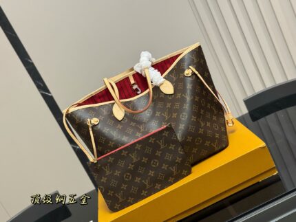 Louis Vuitton Neverfull Medium Tote Bag - Timeless Quality