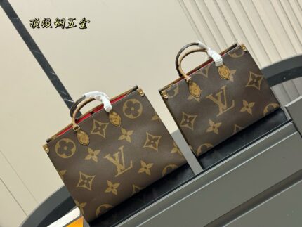 Louis Vuitton On The Go Shopping Bag Original Steel Hardware Concealed Shoulder Strap Can Be Worn Over The Shoulder Or Carried By Hand