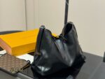 Louis Vuitton Carryall Bow-Tie Shoulder Bag With Coin Purse Insert Single-Shoulder Crossbody - Image 2