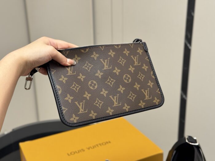Louis Vuitton Carryall Bow-Tie Shoulder Bag With Coin Purse Insert Single-Shoulder Crossbody - Image 6