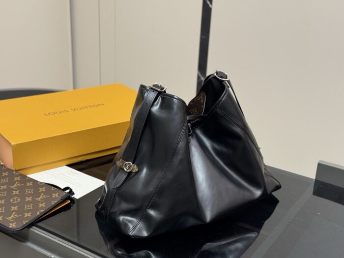 Louis Vuitton Carryall Bow-Tie Shoulder Bag With Coin Purse Insert Single-Shoulder Crossbody - Image 8