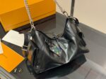 Louis Vuitton Carryall Bow-Tie Shoulder Bag With Coin Purse - Crossbody Style - Image 2