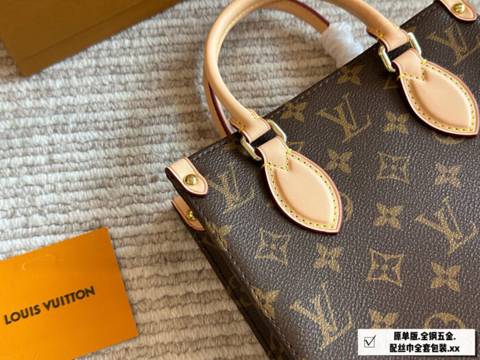 Louis Vuitton New Edition Music Score Bag - Upgraded Version Monogram-Patterned, Colour-Changing Vegetable-Tanned Leather Complimentary Silk Scarf Included Meticulous Craftsmanship - Image 2