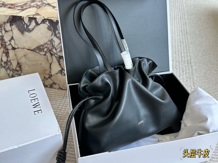 Loewe Soft Calfskin Shopping Tote Handheld Or Underarm Carry Practical Capacity - Image 7