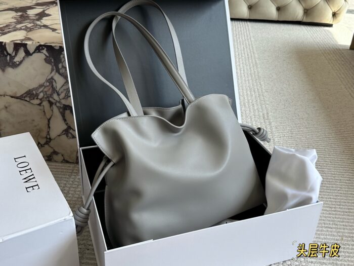 Loewe Calfskin Shopping Tote Handheld Or Underarm Carry Practical Capacity - Image 3