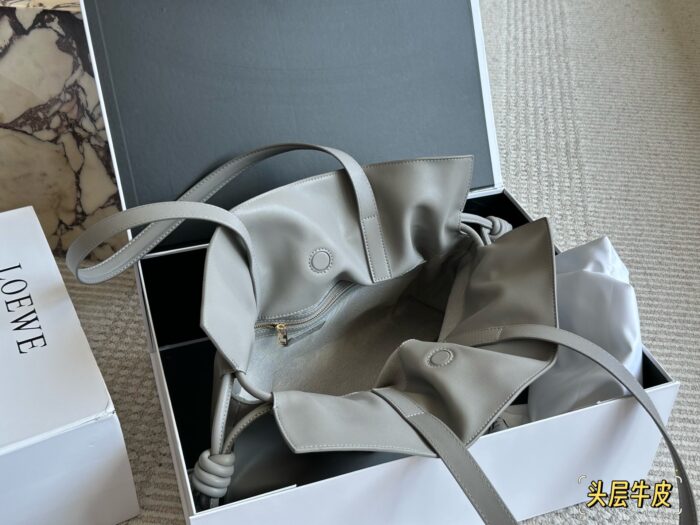 Loewe Calfskin Shopping Tote Handheld Or Underarm Carry Practical Capacity - Image 6