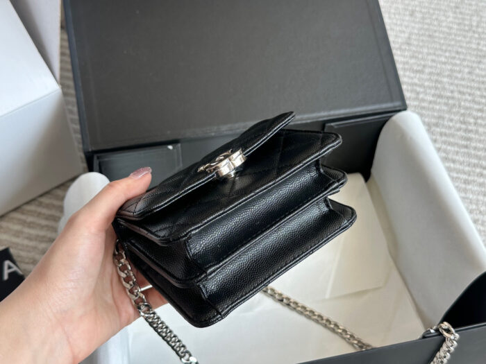 Chanel 22S Enamel Handle Mini Bag White Metal Hardware Coco Openwork Handle - Image 4