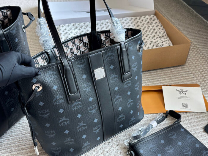 Mcm New Arrival Reversible Tote Bag Visetos-Print Coated Canvas Removable Inner Pouch Handheld, Shoulder, Crossbody - Image 3