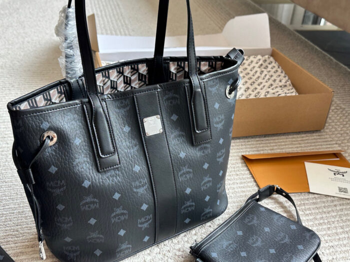 Mcm New Arrival Reversible Tote Bag Visetos-Print Coated Canvas Removable Inner Pouch Handheld, Shoulder, Crossbody - Image 7