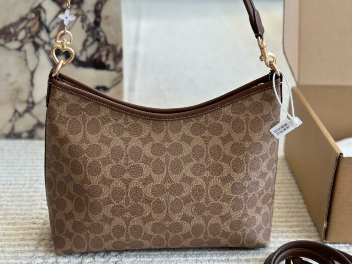 Coach Laurel New Wander Bag Dual-Length Shoulder Straps Multiple Carrying Options Built-In Zipped Side Pocket - Image 6