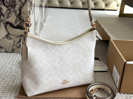 Coach New Laurel Wander Bag Dual-Strap Versatile Carrying Options Complete With Box And Pendant Internal Zipped Side Pocket