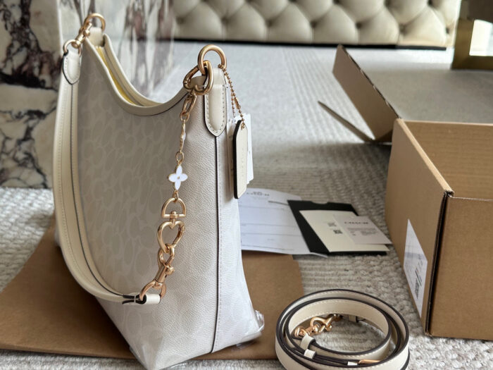 Coach New Laurel Wander Bag Dual-Strap Versatile Carrying Options Complete With Box And Pendant Internal Zipped Side Pocket - Image 3