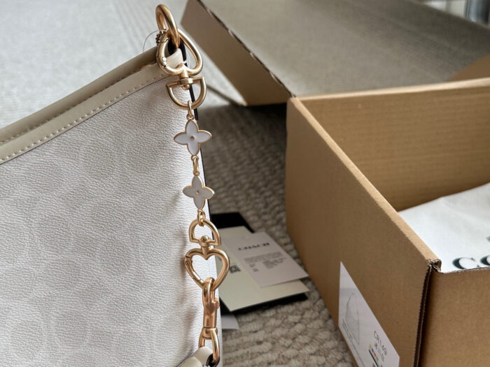 Coach New Laurel Wander Bag Dual-Strap Versatile Carrying Options Complete With Box And Pendant Internal Zipped Side Pocket - Image 6