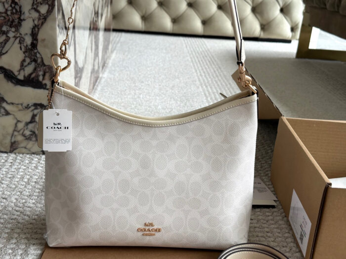 Coach New Laurel Wander Bag Dual-Strap Versatile Carrying Options Complete With Box And Pendant Internal Zipped Side Pocket - Image 7