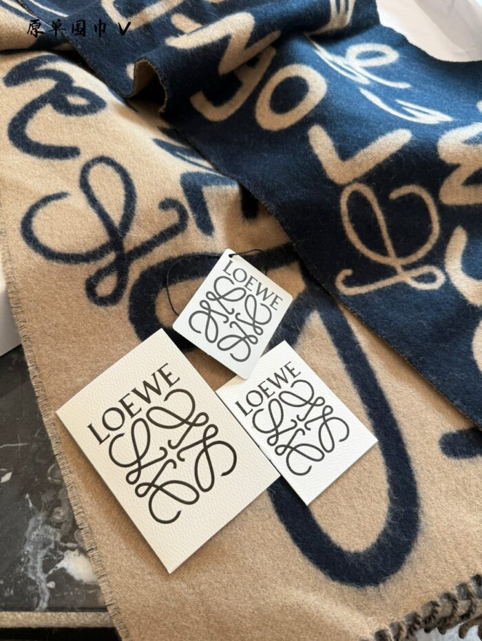 Loewe Scarf Collection 100% Cashmere K-Drama Heroine-Inspired Versatile Scarf - Image 3