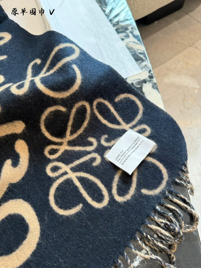 Loewe Scarf Collection 100% Cashmere K-Drama Heroine-Inspired Versatile Scarf - Image 4