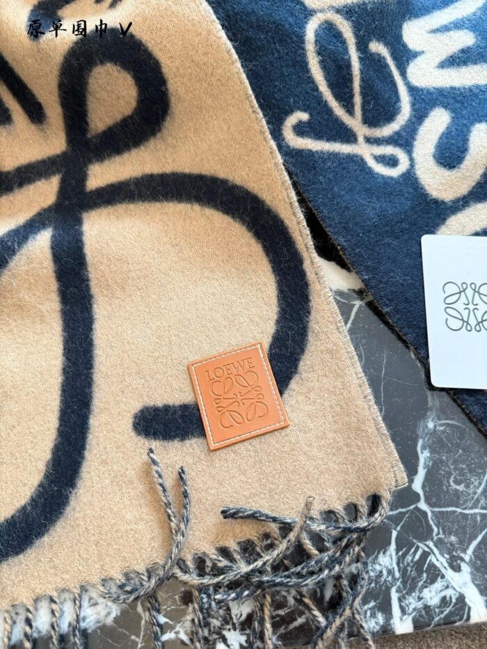 Loewe Scarf Collection 100% Cashmere K-Drama Heroine-Inspired Versatile Scarf - Image 7