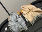 Louis Vuitton Cashmere Scarf Classic Pattern Comfortable And Warm Versatile And Easy To Style - Image 3