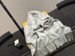 Fendi Grey-White Ff Pattern Cashmere Scarf 100% Cashmere - Image 4