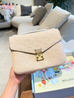 Louis Vuitton Pochette Metis Handbag Embossed Monogram Empreinte Leather S-Lock Clasp Can Be Carried Over The Shoulder Or Crossbody - Image 2