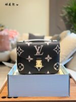 Louis Vuitton Pochette Metis Embossed Monogram Empreinte Leather S-Lock Clasp Shoulder Bag - Image 2