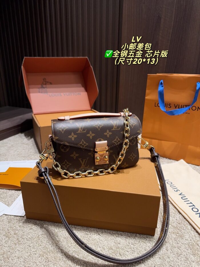 Louis Vuitton Mini Messenger Bag Retro Chic Detachable Shoulder Strap Commute Or Casual - Image 1