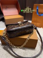 Louis Vuitton Mini Messenger Bag Retro Chic Detachable Shoulder Strap Commute Or Casual - Image 4