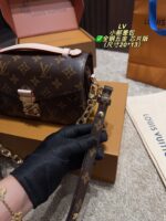 Louis Vuitton Mini Messenger Bag Retro Chic Detachable Shoulder Strap Commute Or Casual - Image 7
