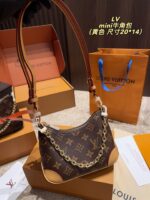 Louis Vuitton Mini Horn Bag Stylish And Stunning - Image 5