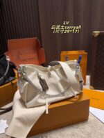 Louis Vuitton Carryall Small Cream-Coloured Full Leather Luxurious Light-Coloured - Image 4