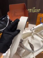 Louis Vuitton Carryall Small Cream-Coloured Full Leather Luxurious Light-Coloured - Image 6