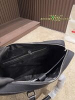 Montblanc Men'S Briefcase Classic Black Colourway Steady And Dignified, Fashionable And Elegant - Image 9