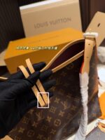 Louis Vuitton Carryall Travel Bag - Enhanced Chip Edition Includes Folding Box Dupont Paper Waterproof Inner Lining Compartments Chain For Diy Accessory Creation One Bag, Two Uses - Image 10