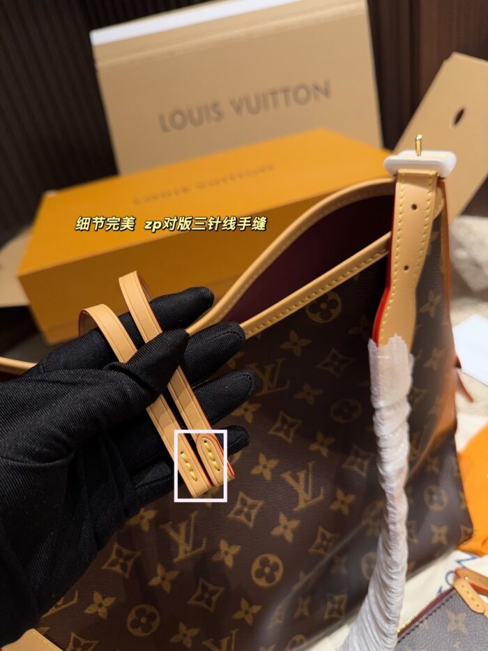 Louis Vuitton Carryall Travel Bag - Enhanced Chip Edition Includes Folding Box Dupont Paper Waterproof Inner Lining Compartments Chain For Diy Accessory Creation One Bag, Two Uses - Image 10