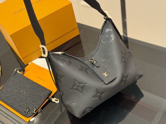 Louis Vuitton Carryall Underarm Bag With Coin Purse Included | Shoulder/Crossbody Style - Image 6