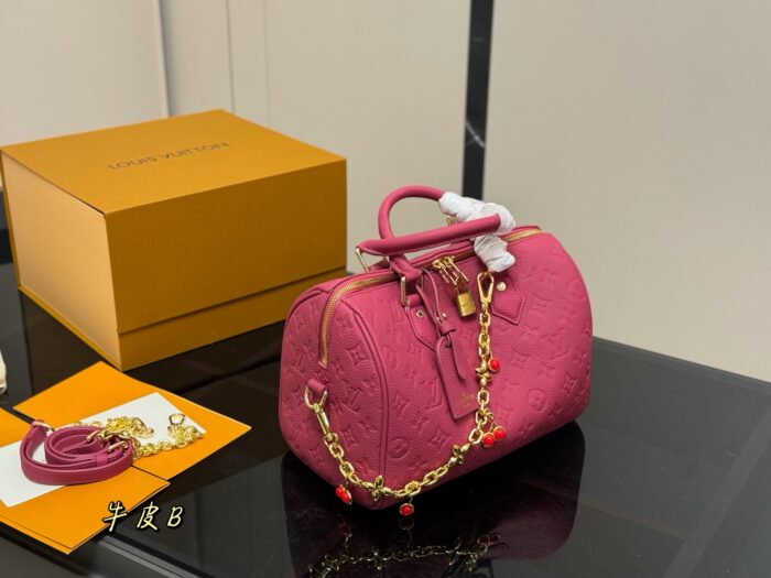 Louis Vuitton Keepall New Arrival - Genuine Leather Unisex Pillow Bag - Image 5