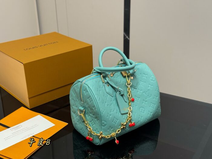 Louis Vuitton Keepall New Arrival - Genuine Leather Unisex Pillow Bag - Image 7