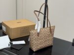 Coach Fiona Zip Tote Small Tote Bag - Image 8