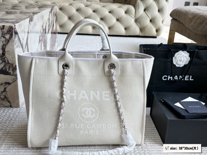 Chanel Denim Beach Bag Lazy Holiday Vibe - Image 2