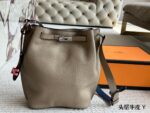 Hermès Kelly Bucket Bag Cowhide Leather Relaxed And Easygoing Commuting Use Suitable For Both Men And Women