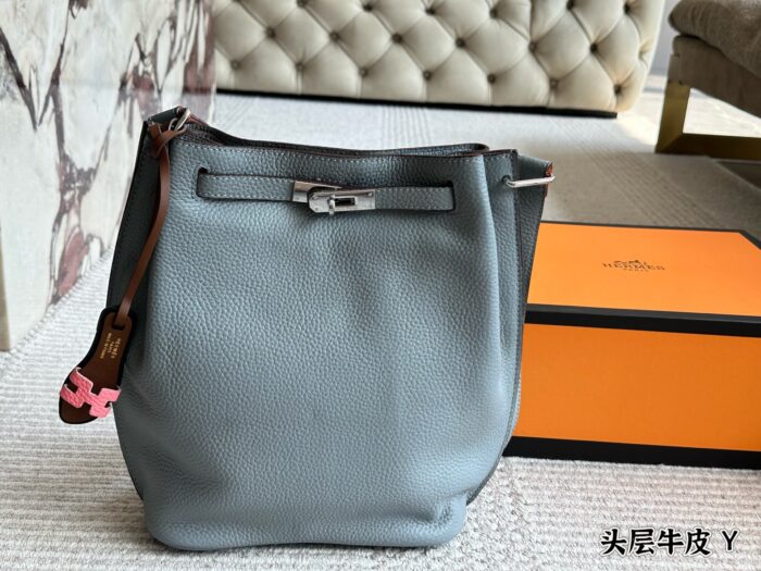 Hermès Kelly Bucket Bag Cowhide Leather Relaxed And Easygoing Commuting Use Suitable For Both Men And Women - Image 7