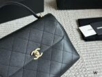 Chanel 25 Handbag, Crossbody, Shoulder Bag - Full Condition, Gift Box Packaging - Image 4