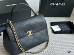 Chanel 25 Handbag, Crossbody, Shoulder Bag - Full Condition, Gift Box Packaging - Image 5