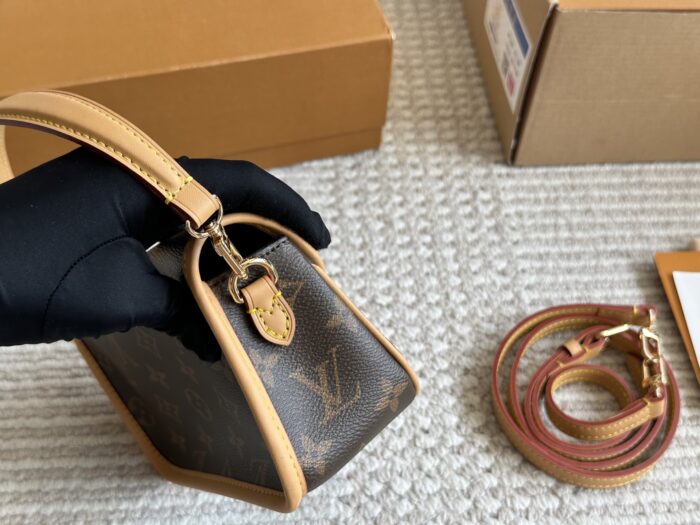 Louis Vuitton Nano Diane Monogram Canvas Bag Retro Details Detachable Shoulder Strap Day And Evening Wear - Image 3