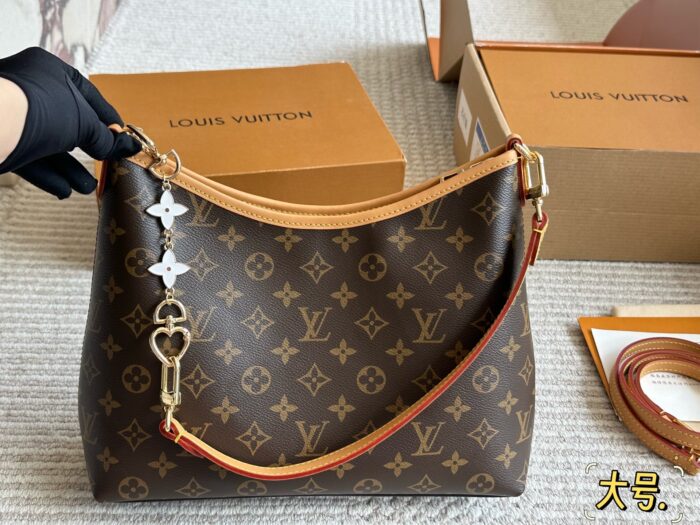 Louis Vuitton Carryall New Commuter Bag | Crossbody/Single Shoulder | Magnetic Flap Closure | Practical Capacity - Image 4
